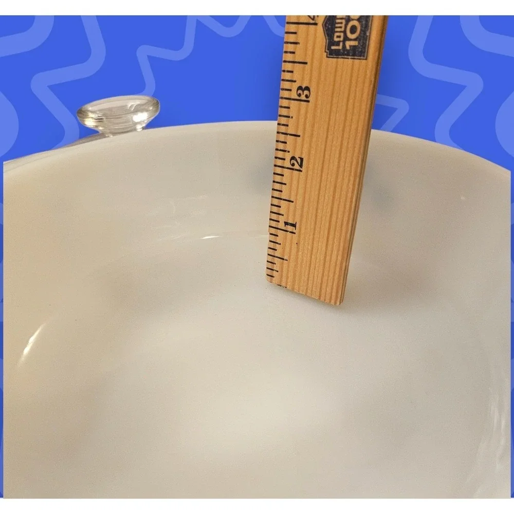 VTG Anchor Hocking Fire King #433 Blue Cornflower 1.5 qt Oval Casserole With Lid